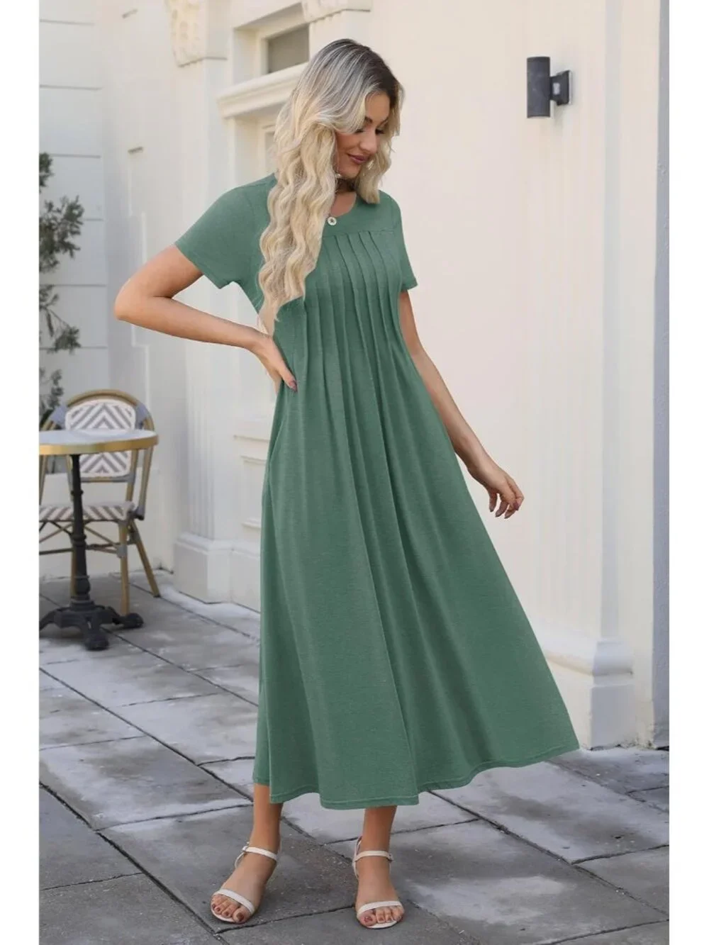 Women's Summer Green Casual Short Sleeve Crewneck Pleated Flowy Beach Maxi Dress - Picture 3 of 6